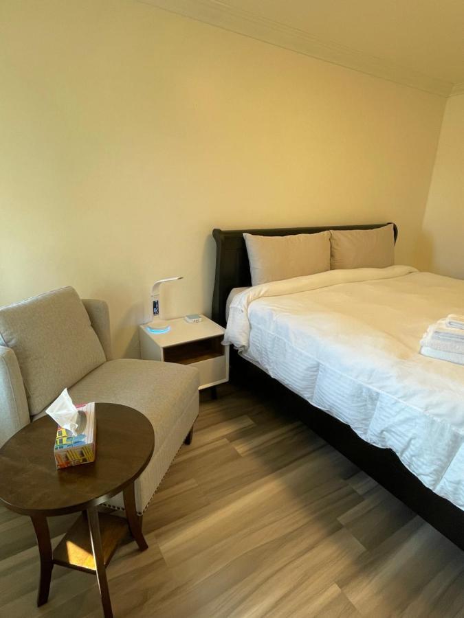 Destination Inn Рейдиум-Хот-Спрингс Экстерьер фото