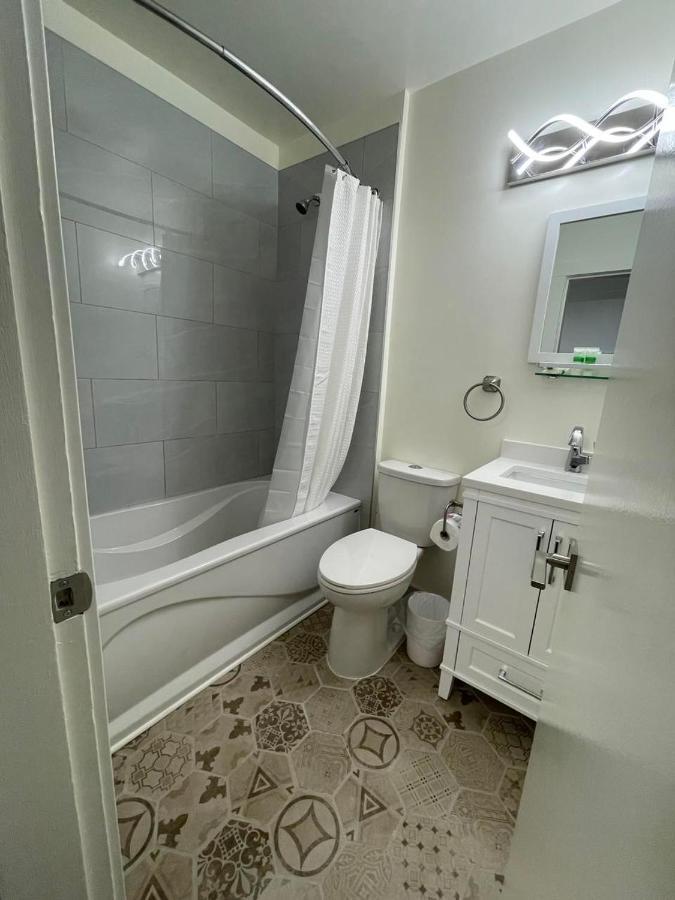 Destination Inn Рейдиум-Хот-Спрингс Экстерьер фото